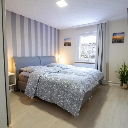 Nautic Lounge - House 1